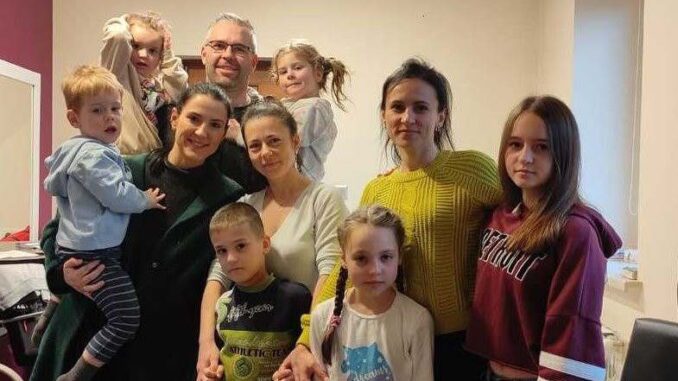 Przyjął pod swój dach dwie ukraińskie rodziny