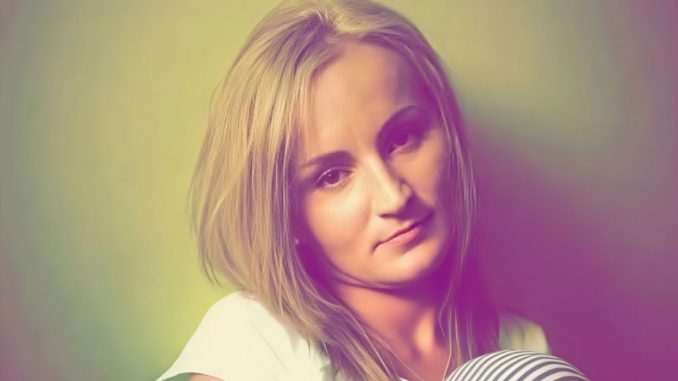 Dramat Anety Mazur z Mielca. Mama dwójki dzieci walczy o życie po rzadkiej chorobie