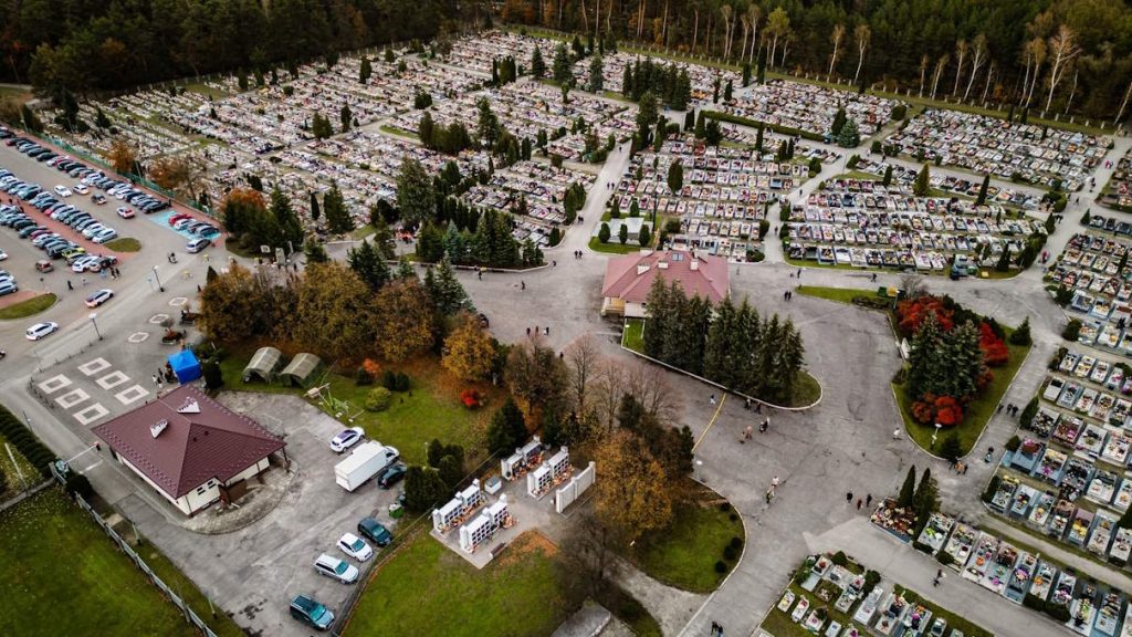 Wszystkich Świętych 2026 w Mielcu. Ważne ograniczenia na Cmentarzu Komunalnym. Sprawdź, zanim pojedziesz